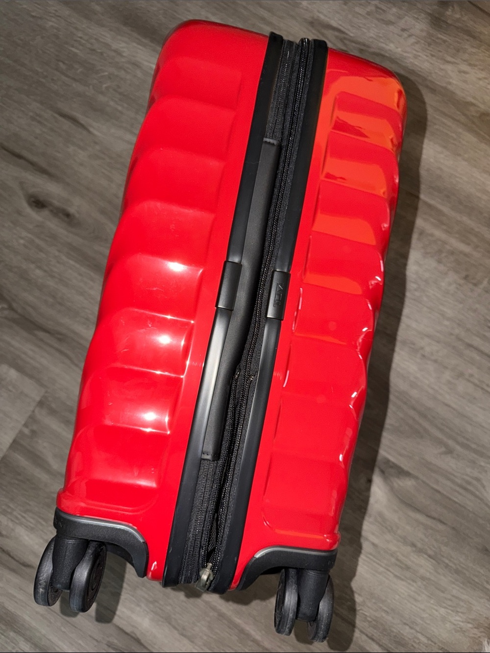 Tumi authentic International Expandable 4 Wheeled Carry-On - Picture 4 of 11
